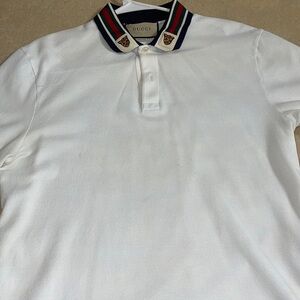 Gucci shirt fit medium and large